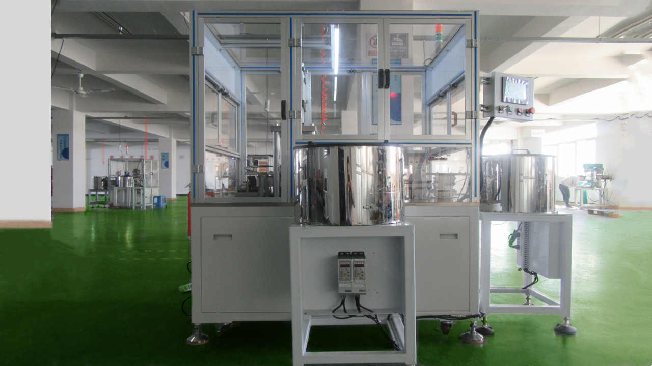 Dynamic spring contact rive machine 