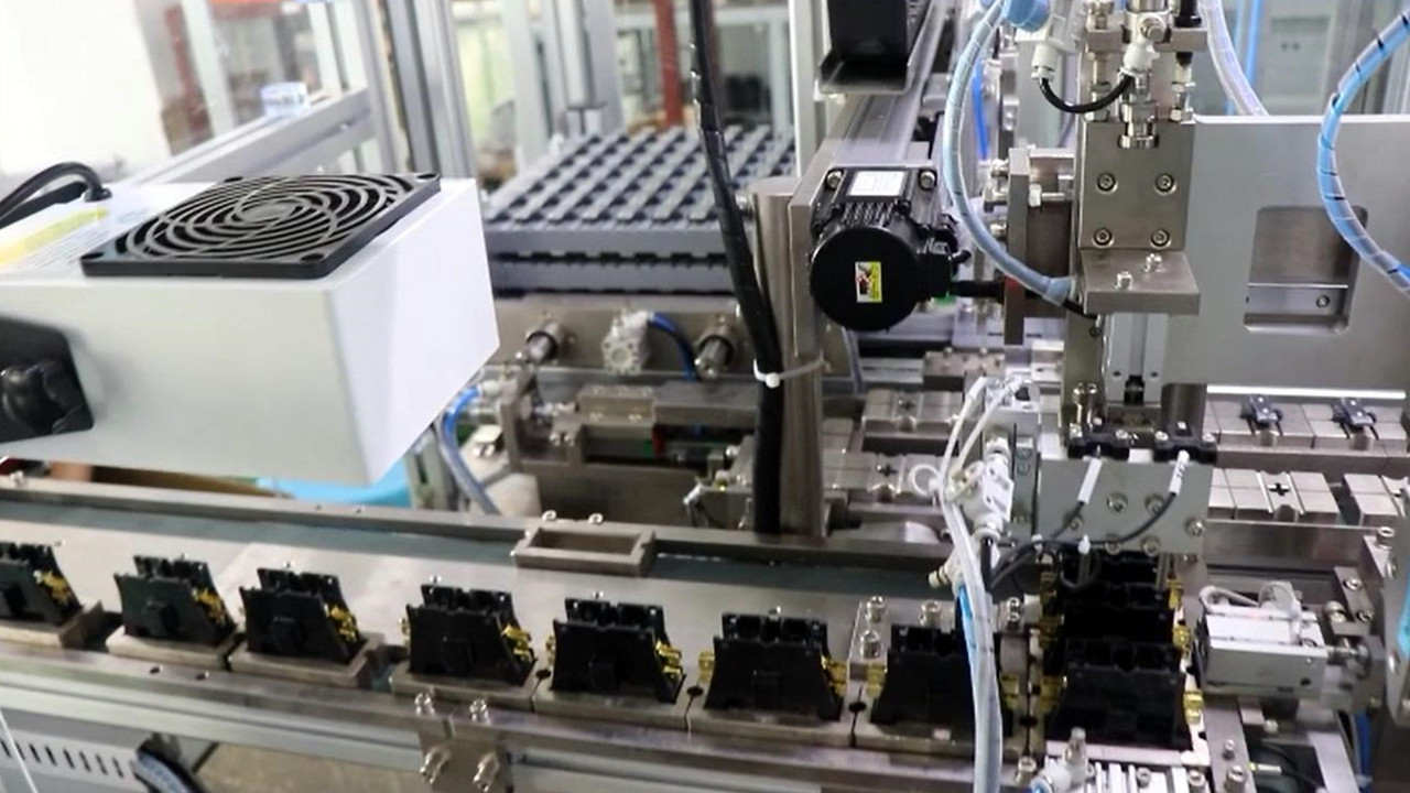 AC Contactor Assembly