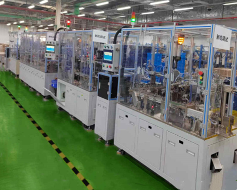 Máquina de ensamblaje automático de cerraduras de hardware